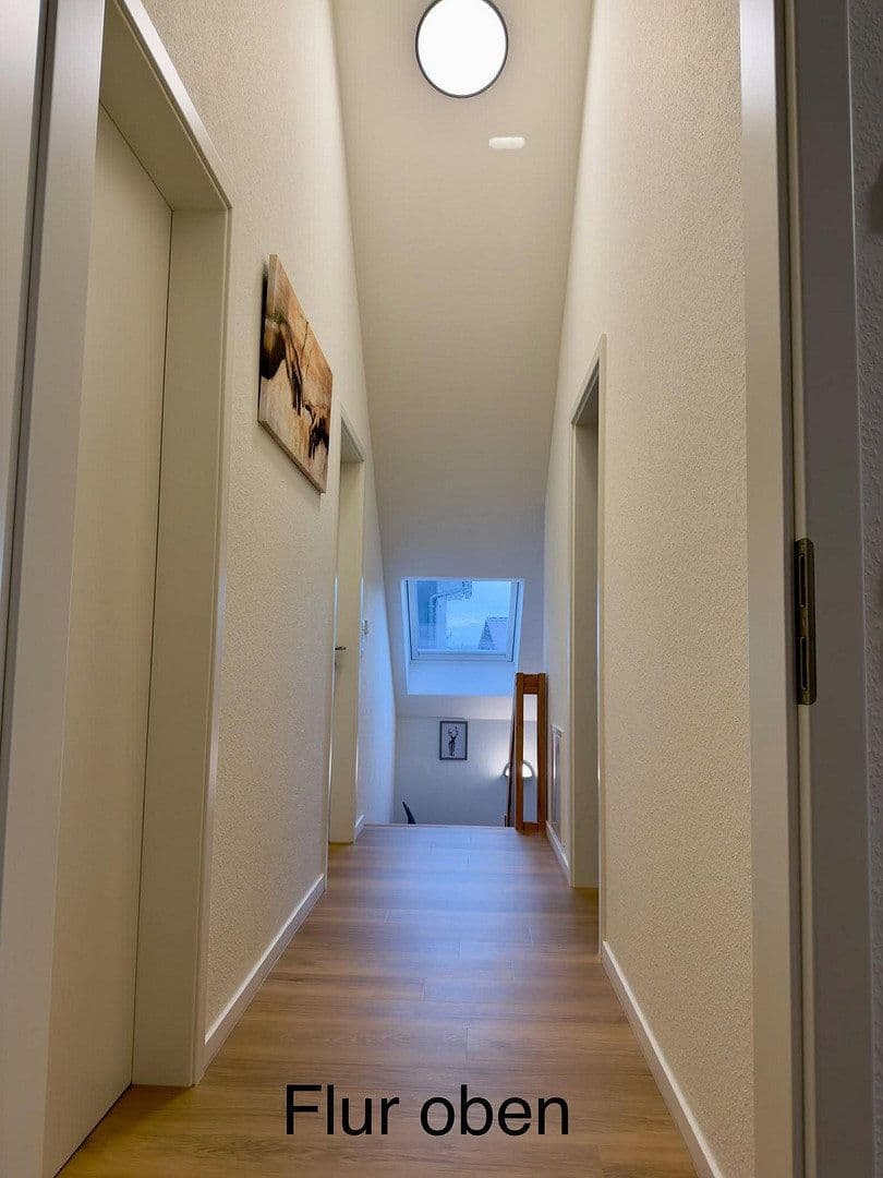 Pronájem bytu 4+1 118 m², Bühler Seite 48, Bühl, Bádensko-Württembersko Pronájem bytu 4+1 118 m², Bühler Seite 48, Bühl, Bádensko-Württembersko