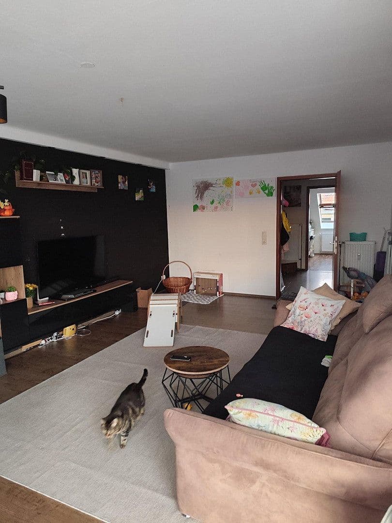 Pronájem bytu 3+1 75 m², Wuppertal, Severní Porýní-Vestfálsko Pronájem bytu 3+1 75 m², Wuppertal, Severní Porýní-Vestfálsko
