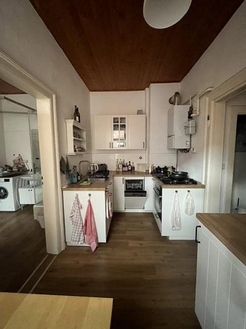Pronájem bytu 2+1 48 m², Limmerstraße 58a, Hannover, Dolní Sasko Pronájem bytu 2+1 48 m², Limmerstraße 58a, Hannover, Dolní Sasko