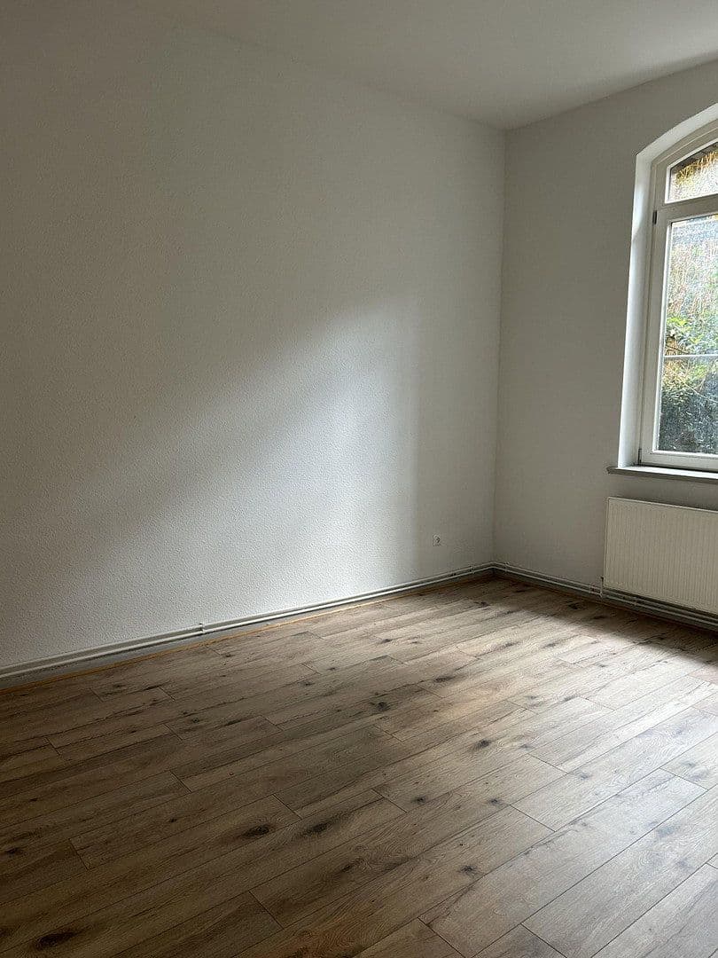 Pronájem bytu 3+1 77 m², Peiner Straße 34, Hildesheim, Dolní Sasko Pronájem bytu 3+1 77 m², Peiner Straße 34, Hildesheim, Dolní Sasko