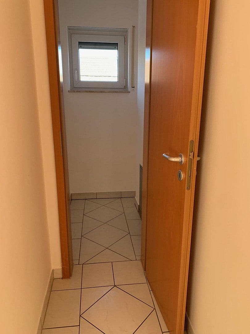Prodej bytu 3+1 75 m², Hahlgartenstraße 21, Griesheim, Hessen Prodej bytu 3+1 75 m², Hahlgartenstraße 21, Griesheim, Hessen