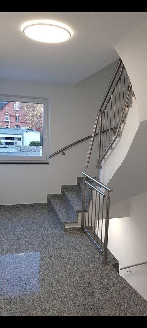 Pronájem bytu 3+1 85 m², Westerstraße 1, Lehrte, Dolní Sasko Pronájem bytu 3+1 85 m², Westerstraße 1, Lehrte, Dolní Sasko