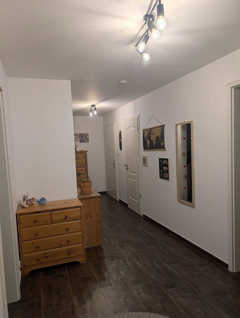 Pronájem bytu 3+1 85 m², Westerstraße 1, Lehrte, Dolní Sasko Pronájem bytu 3+1 85 m², Westerstraße 1, Lehrte, Dolní Sasko