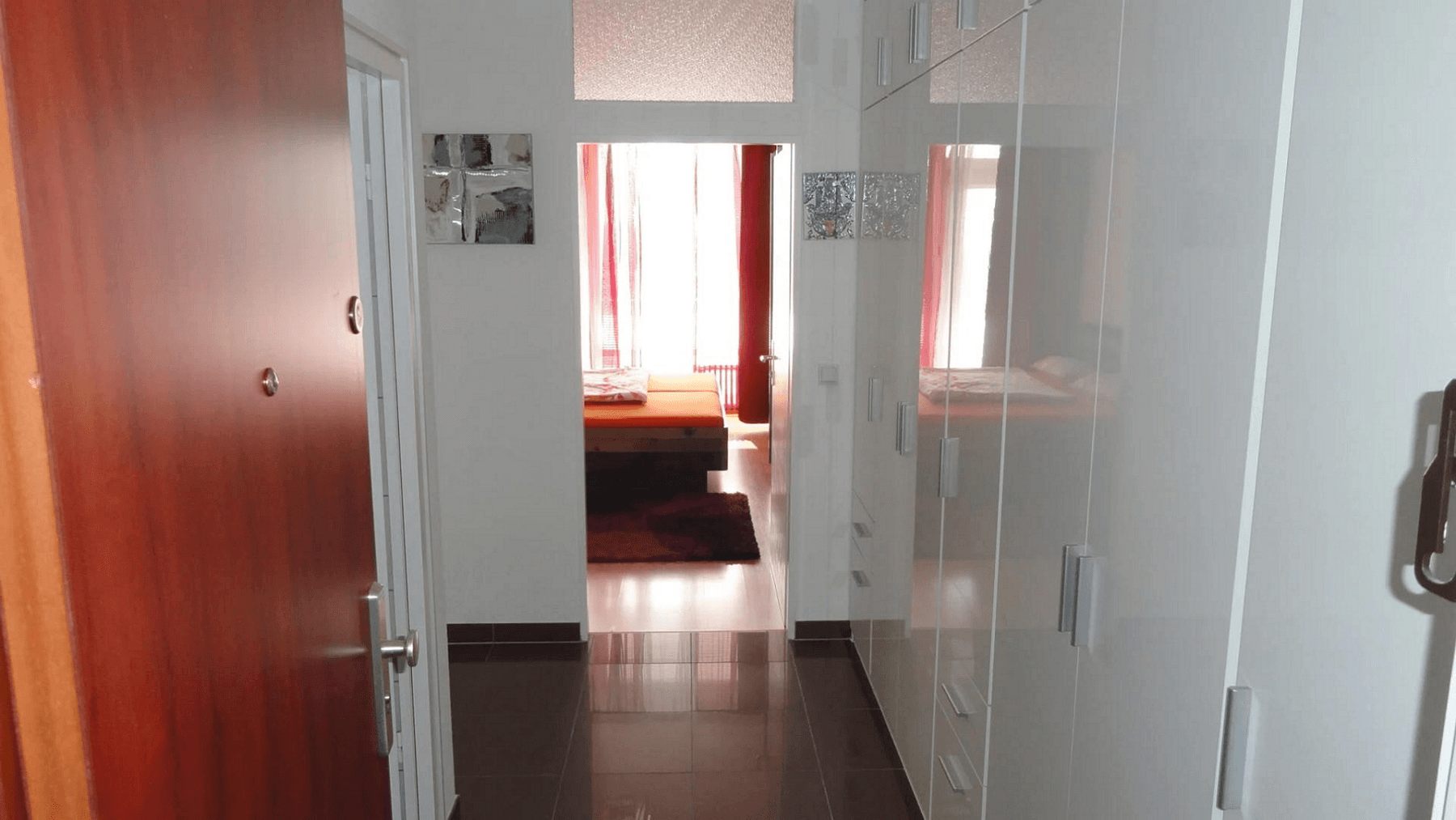 Pronájem bytu 2+1 67 m², Frankfurt am Main, Hessen Pronájem bytu 2+1 67 m², Frankfurt am Main, Hessen
