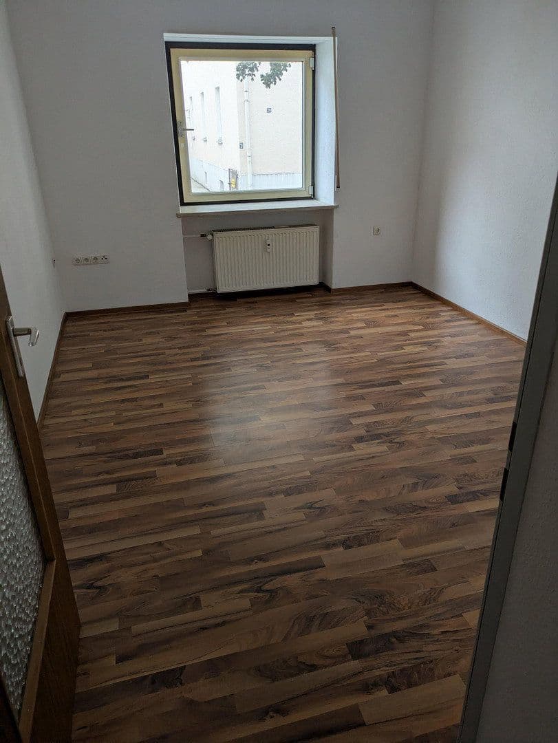 Pronájem bytu 2+1 44 m², Augsburg, Bavorsko Pronájem bytu 2+1 44 m², Augsburg, Bavorsko