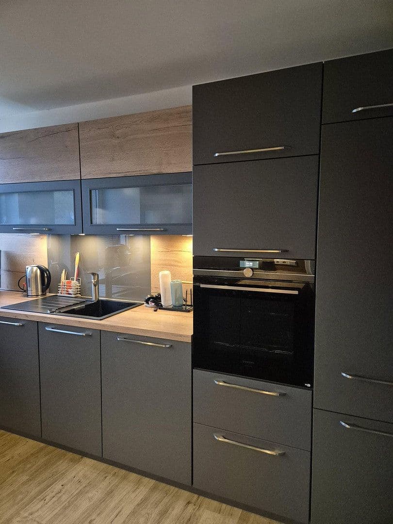 Pronájem bytu 3+kk 131 m², Hindenburgsstr. 30, Langenhagen, Dolní Sasko Pronájem bytu 3+kk 131 m², Hindenburgsstr. 30, Langenhagen, Dolní Sasko