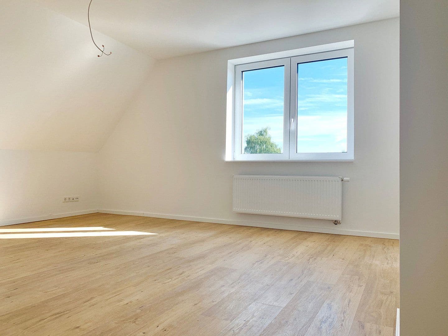 Pronájem bytu 3+kk 131 m², Hindenburgsstr. 30, Langenhagen, Dolní Sasko Pronájem bytu 3+kk 131 m², Hindenburgsstr. 30, Langenhagen, Dolní Sasko