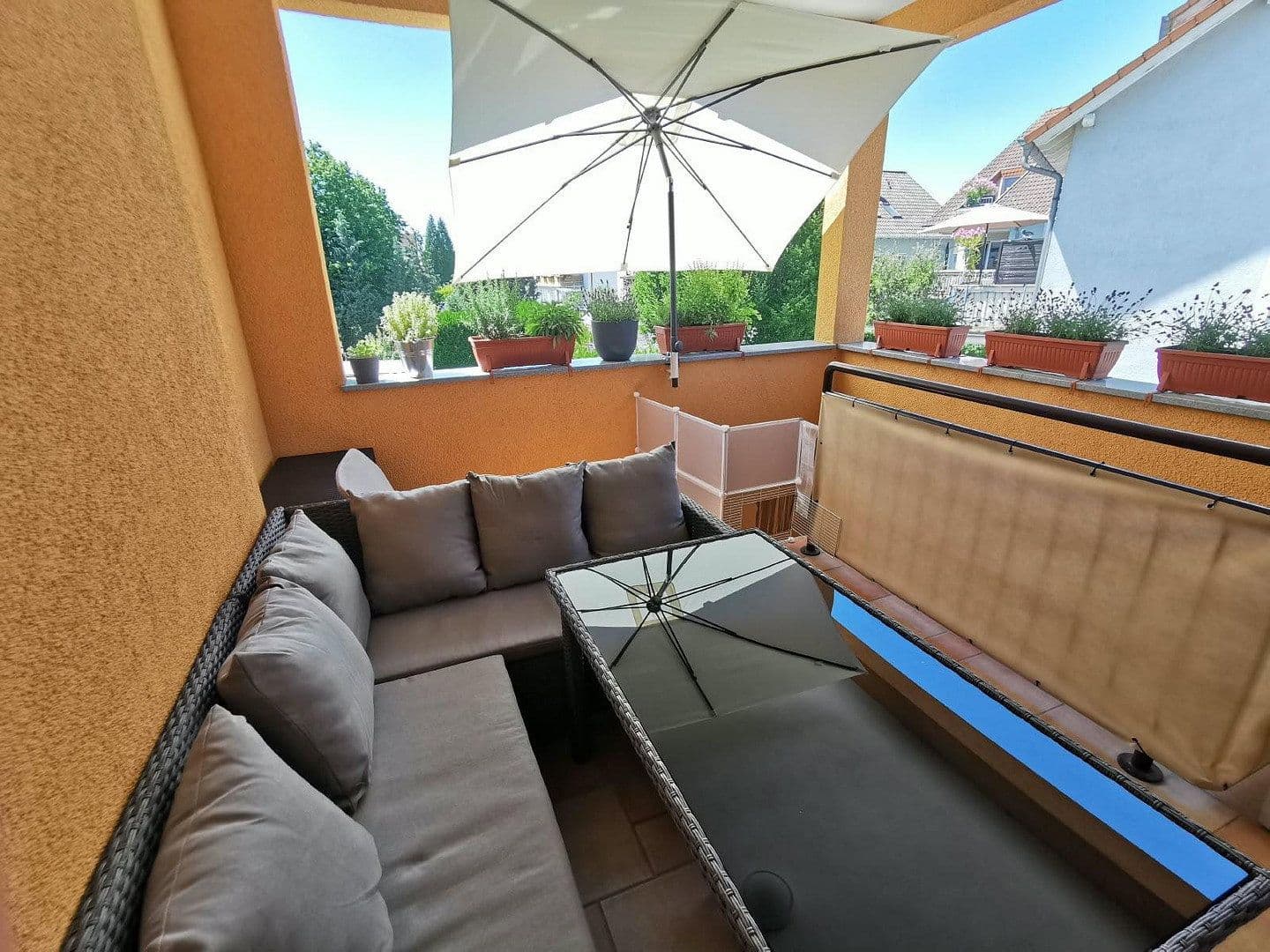 Pronájem bytu 3+1 69 m², Viernheim, Hessen Pronájem bytu 3+1 69 m², Viernheim, Hessen
