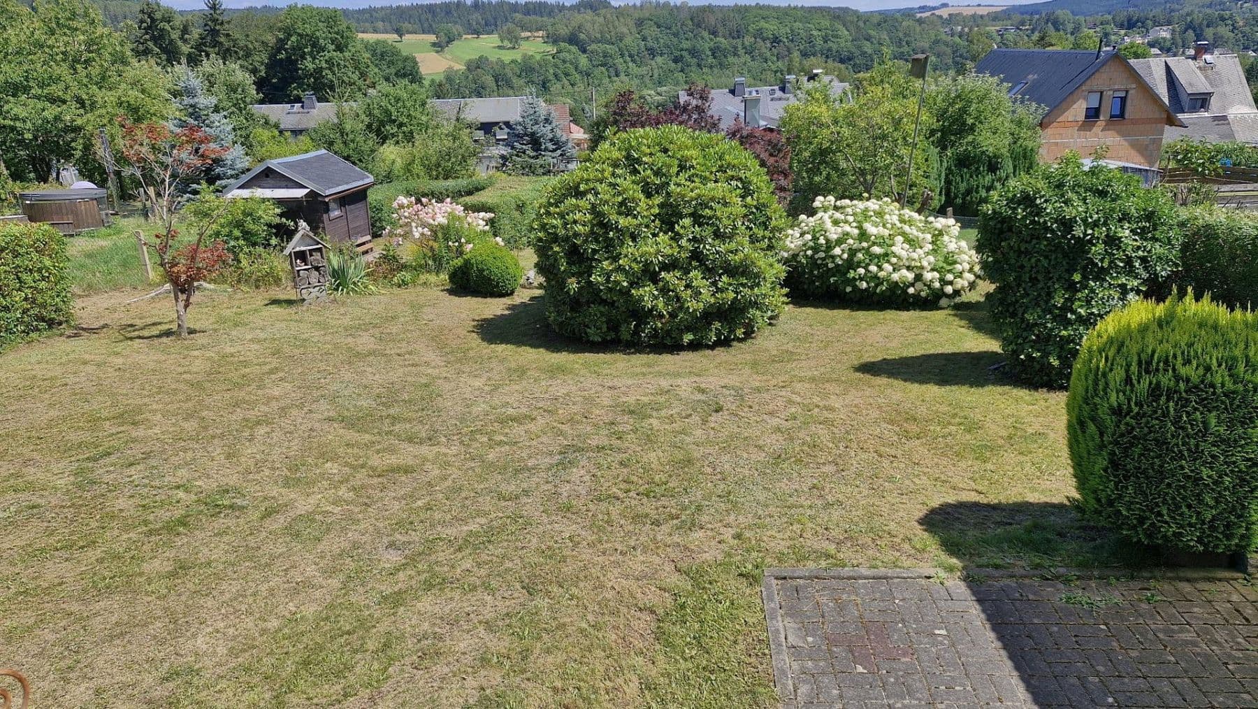 Prodej domu 98 m², pozemek 790 m², Adorf/Vogtland, Sasko Prodej domu 98 m², pozemek 790 m², Adorf/Vogtland, Sasko