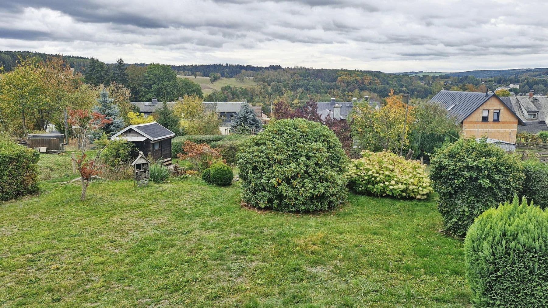 Prodej domu 98 m², pozemek 790 m², Adorf/Vogtland, Sasko Prodej domu 98 m², pozemek 790 m², Adorf/Vogtland, Sasko