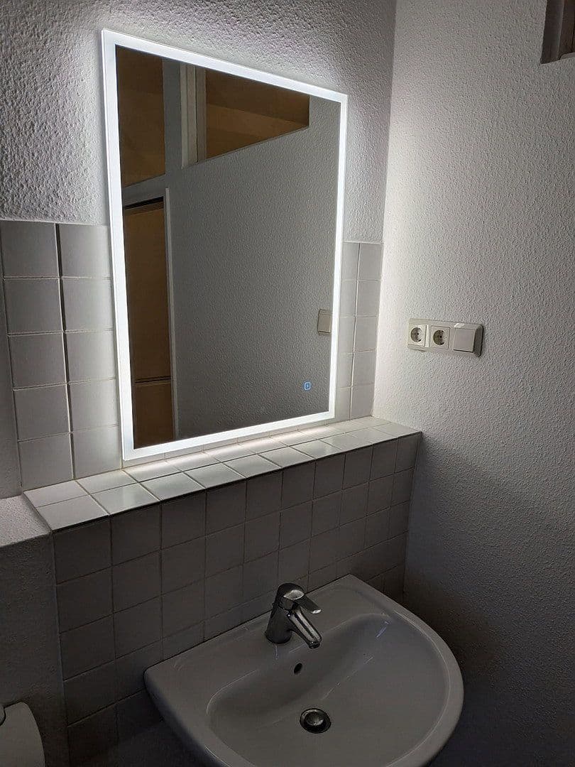 Pronájem bytu 2+kk 42 m², Moritzstraße 68, Wiesbaden, Hessen Pronájem bytu 2+kk 42 m², Moritzstraße 68, Wiesbaden, Hessen