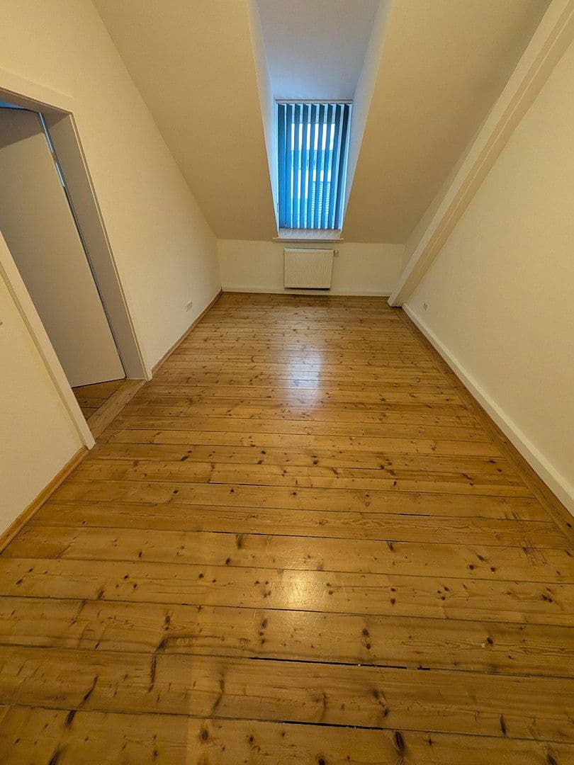 Pronájem bytu 2+kk 42 m², Moritzstraße 68, Wiesbaden, Hessen Pronájem bytu 2+kk 42 m², Moritzstraße 68, Wiesbaden, Hessen