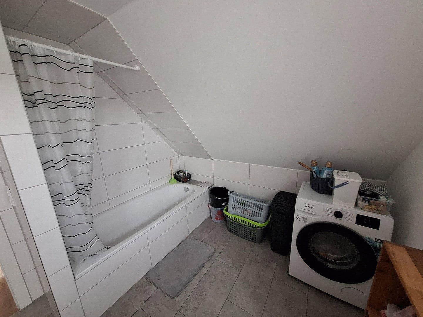 Pronájem bytu 3+1 75 m², Grünwiesen 21, Kupferzell, Bádensko-Württembersko Pronájem bytu 3+1 75 m², Grünwiesen 21, Kupferzell, Bádensko-Württembersko