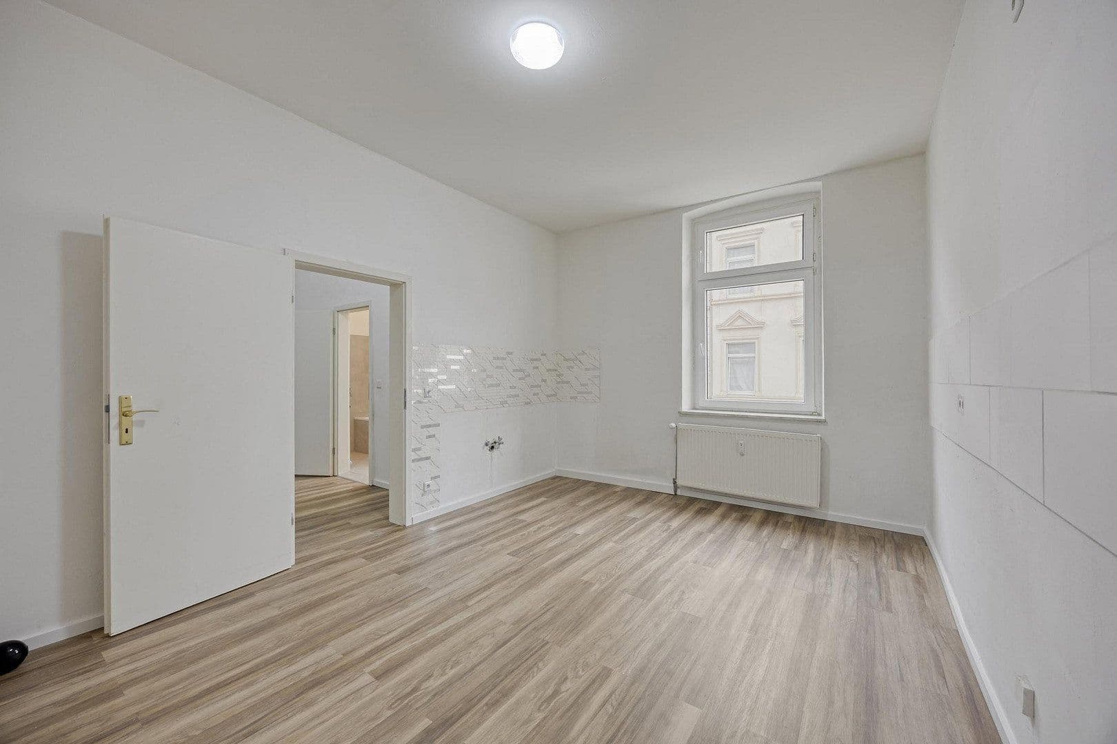 Pronájem bytu 3+1 78 m², Braunschweigerstr. 20, Gelsenkirchen, Severní Porýní-Vestfálsko Pronájem bytu 3+1 78 m², Braunschweigerstr. 20, Gelsenkirchen, Severní Porýní-Vestfálsko