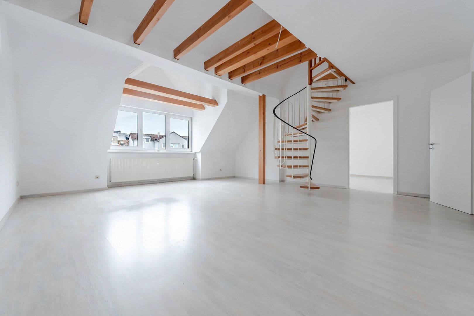 Pronájem bytu 4+kk 118 m², Dalbergergasse 5, Bensheim, Hessen Pronájem bytu 4+kk 118 m², Dalbergergasse 5, Bensheim, Hessen