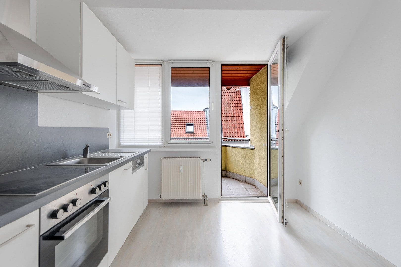 Pronájem bytu 4+kk 118 m², Dalbergergasse 5, Bensheim, Hessen Pronájem bytu 4+kk 118 m², Dalbergergasse 5, Bensheim, Hessen