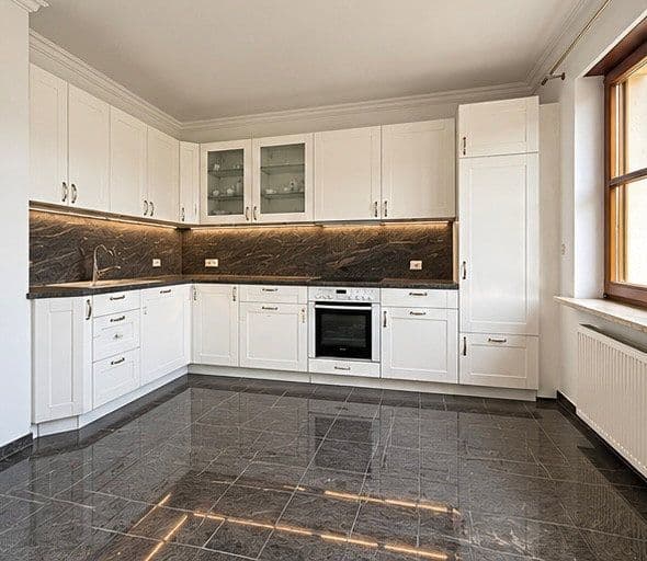 Pronájem domu 135 m², pozemek 646 m², Thomastraße 3,5, Ingolstadt, Bavorsko Pronájem domu 135 m², pozemek 646 m², Thomastraße 3,5, Ingolstadt, Bavorsko