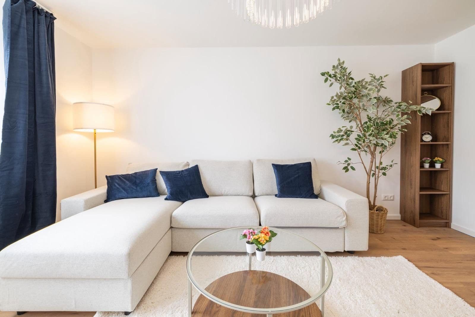 Pronájem bytu 1+1 26 m², Brecherspitzstraße 6, München, Bavorsko Pronájem bytu 1+1 26 m², Brecherspitzstraße 6, München, Bavorsko