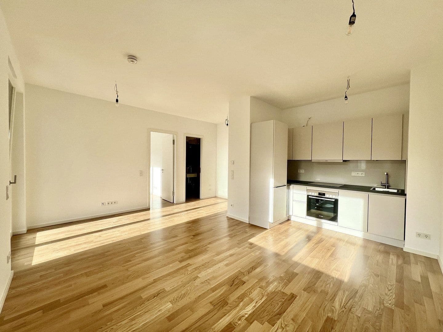 Pronájem bytu 2+1 50 m², Pallasstraße 25, Berlin, Berlín Pronájem bytu 2+1 50 m², Pallasstraße 25, Berlin, Berlín
