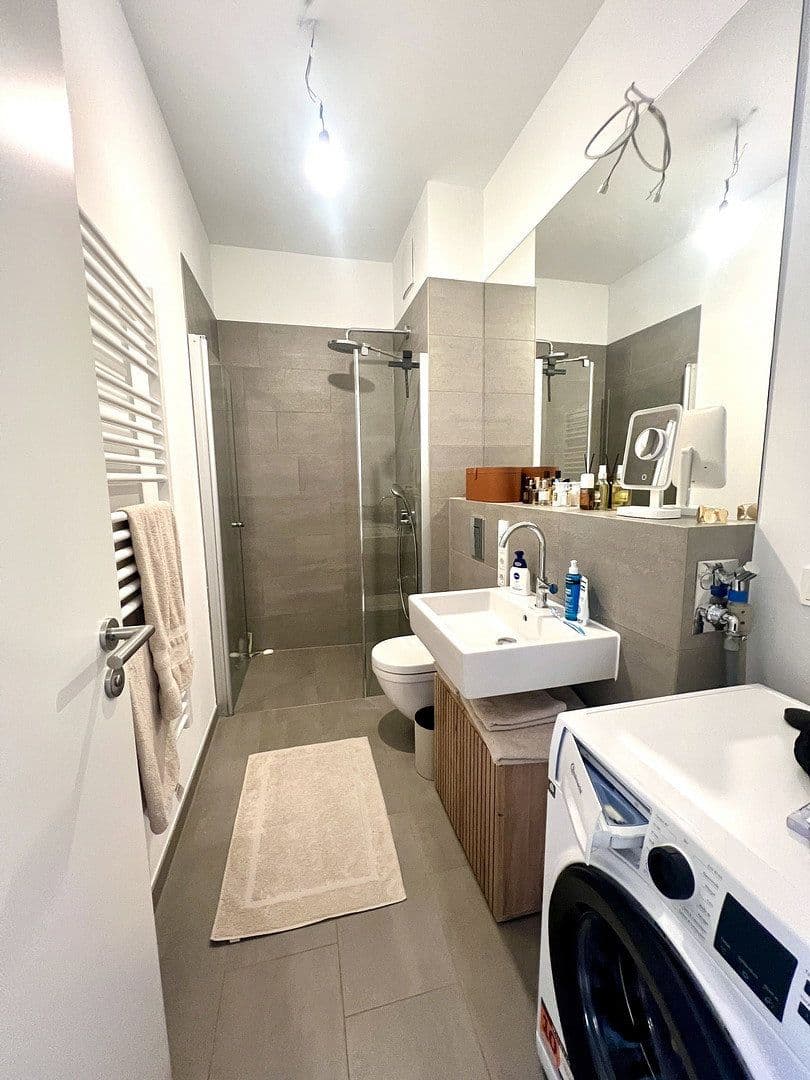 Pronájem bytu 2+1 50 m², Pallasstraße 25, Berlin, Berlín Pronájem bytu 2+1 50 m², Pallasstraße 25, Berlin, Berlín