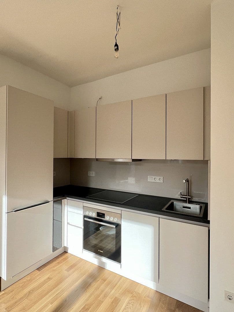 Pronájem bytu 2+1 50 m², Pallasstraße 25, Berlin, Berlín Pronájem bytu 2+1 50 m², Pallasstraße 25, Berlin, Berlín