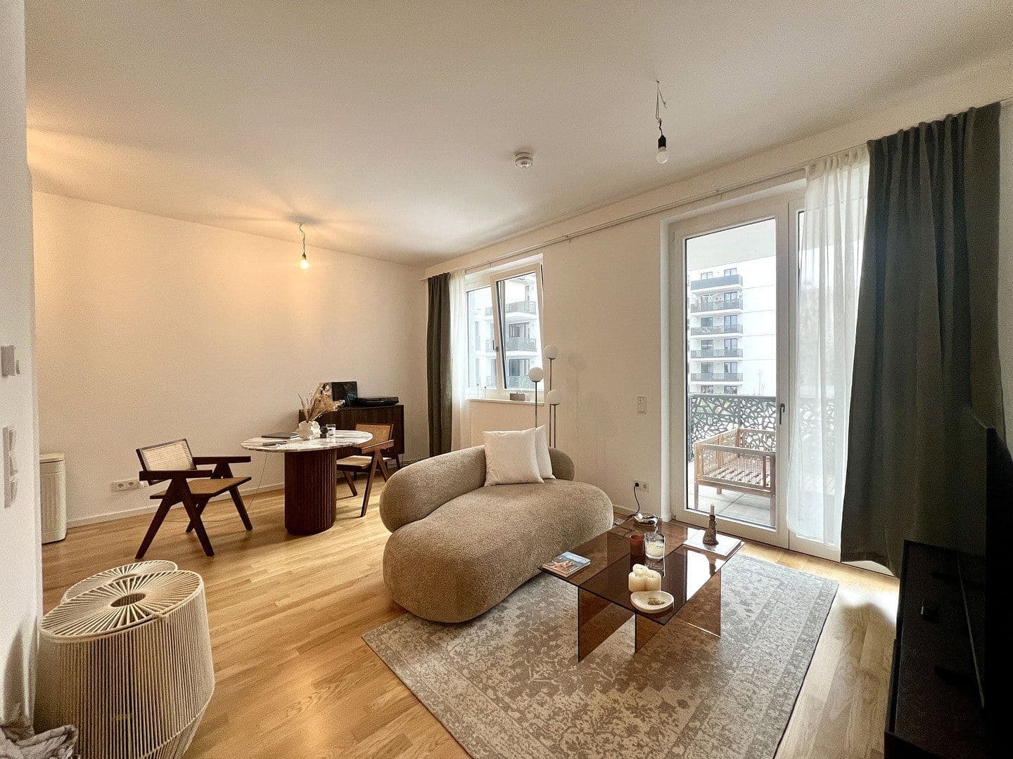Pronájem bytu 2+1 50 m², Pallasstraße 25, Berlin, Berlín Pronájem bytu 2+1 50 m², Pallasstraße 25, Berlin, Berlín