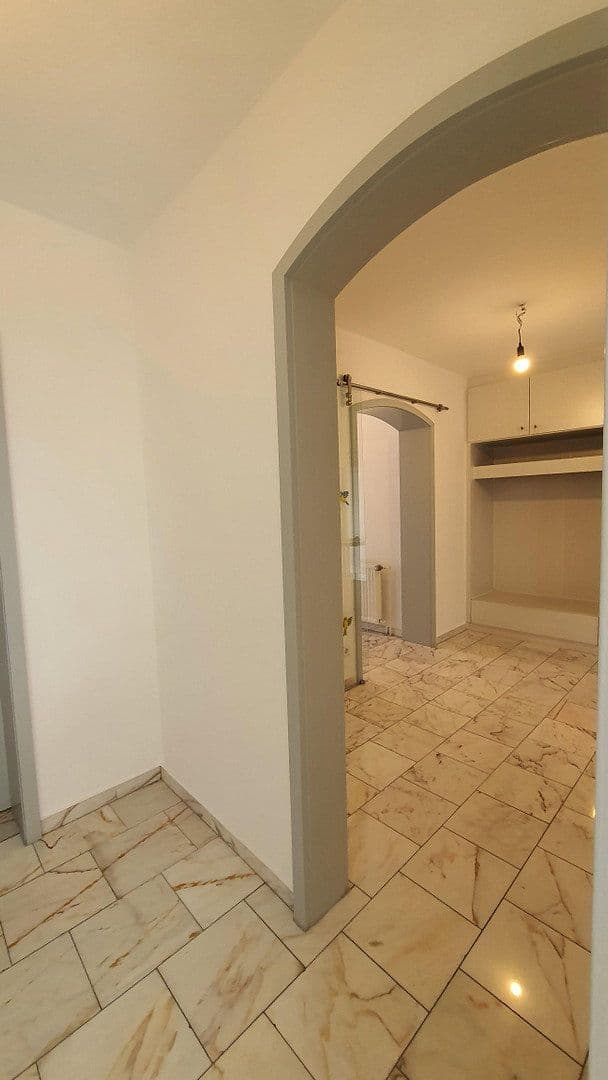 Pronájem bytu 4+kk 130 m², Duisburg, Severní Porýní-Vestfálsko Pronájem bytu 4+kk 130 m², Duisburg, Severní Porýní-Vestfálsko