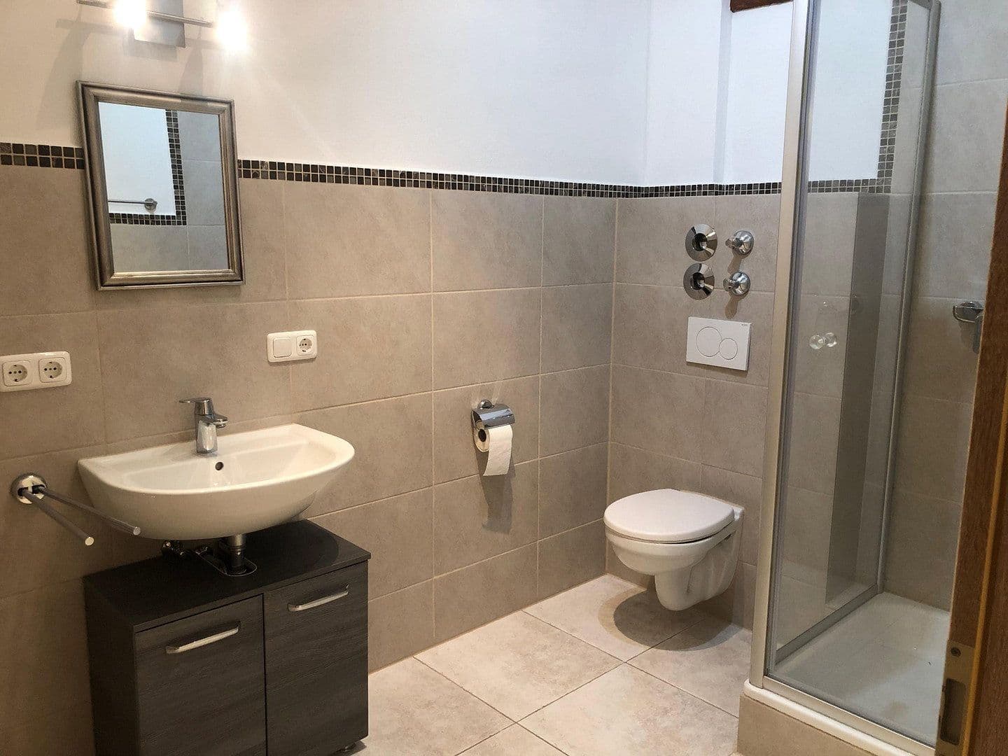 Pronájem bytu 2+1 55 m², Haag an der Amper, Bavorsko Pronájem bytu 2+1 55 m², Haag an der Amper, Bavorsko