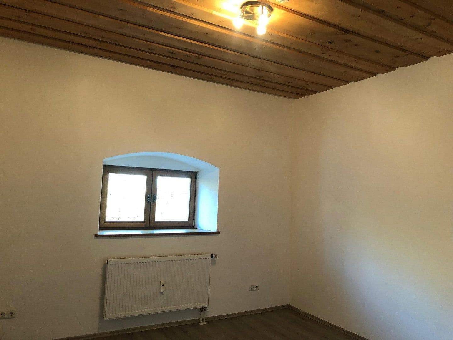 Pronájem bytu 2+1 55 m², Haag an der Amper, Bavorsko Pronájem bytu 2+1 55 m², Haag an der Amper, Bavorsko