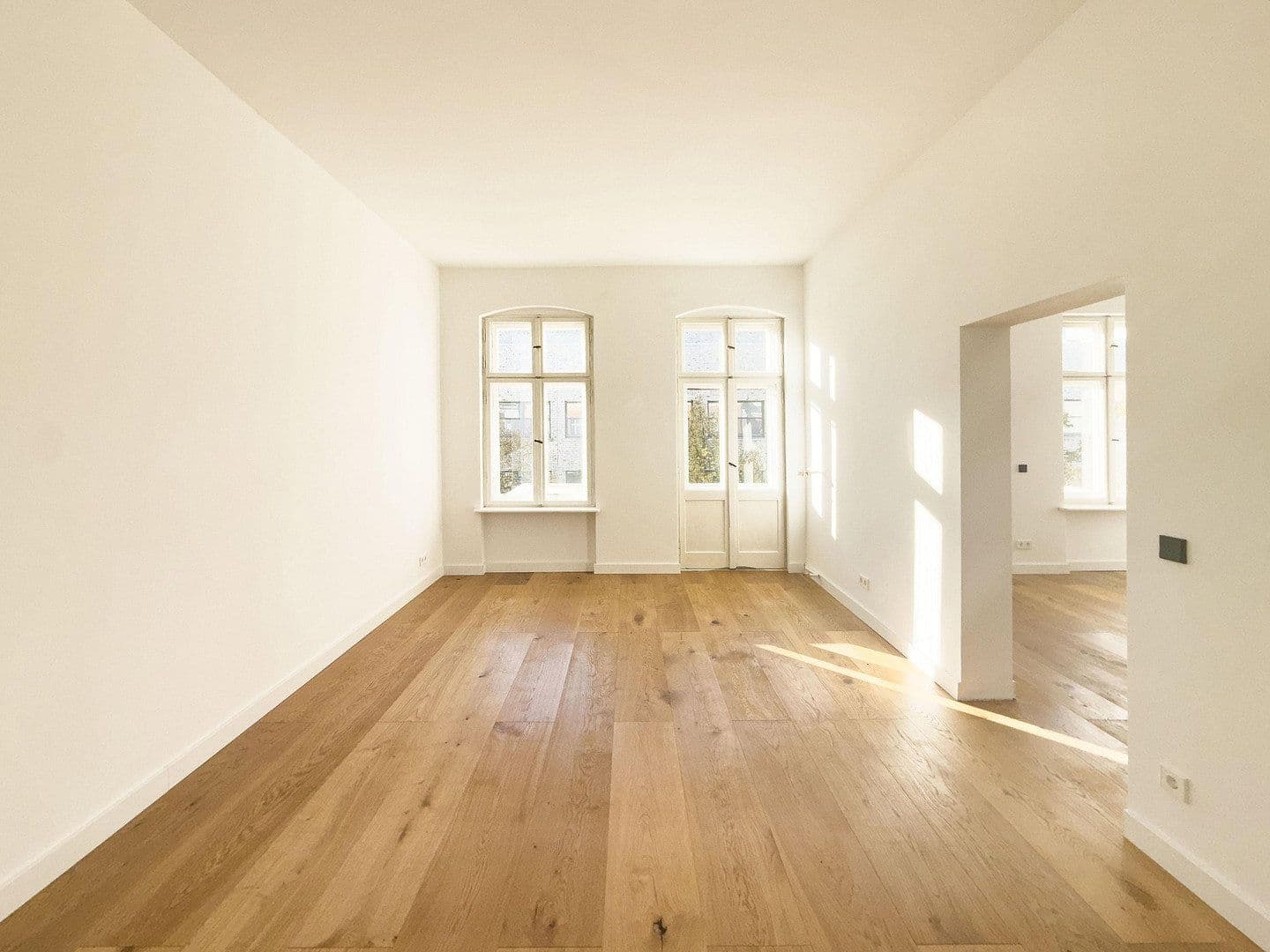 Prodej bytu 3+1 110 m², Karlsruherstraße 11, Berlin, Berlín Prodej bytu 3+1 110 m², Karlsruherstraße 11, Berlin, Berlín