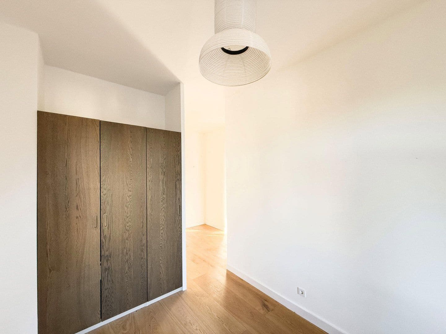 Prodej bytu 3+1 110 m², Karlsruherstraße 11, Berlin, Berlín Prodej bytu 3+1 110 m², Karlsruherstraße 11, Berlin, Berlín