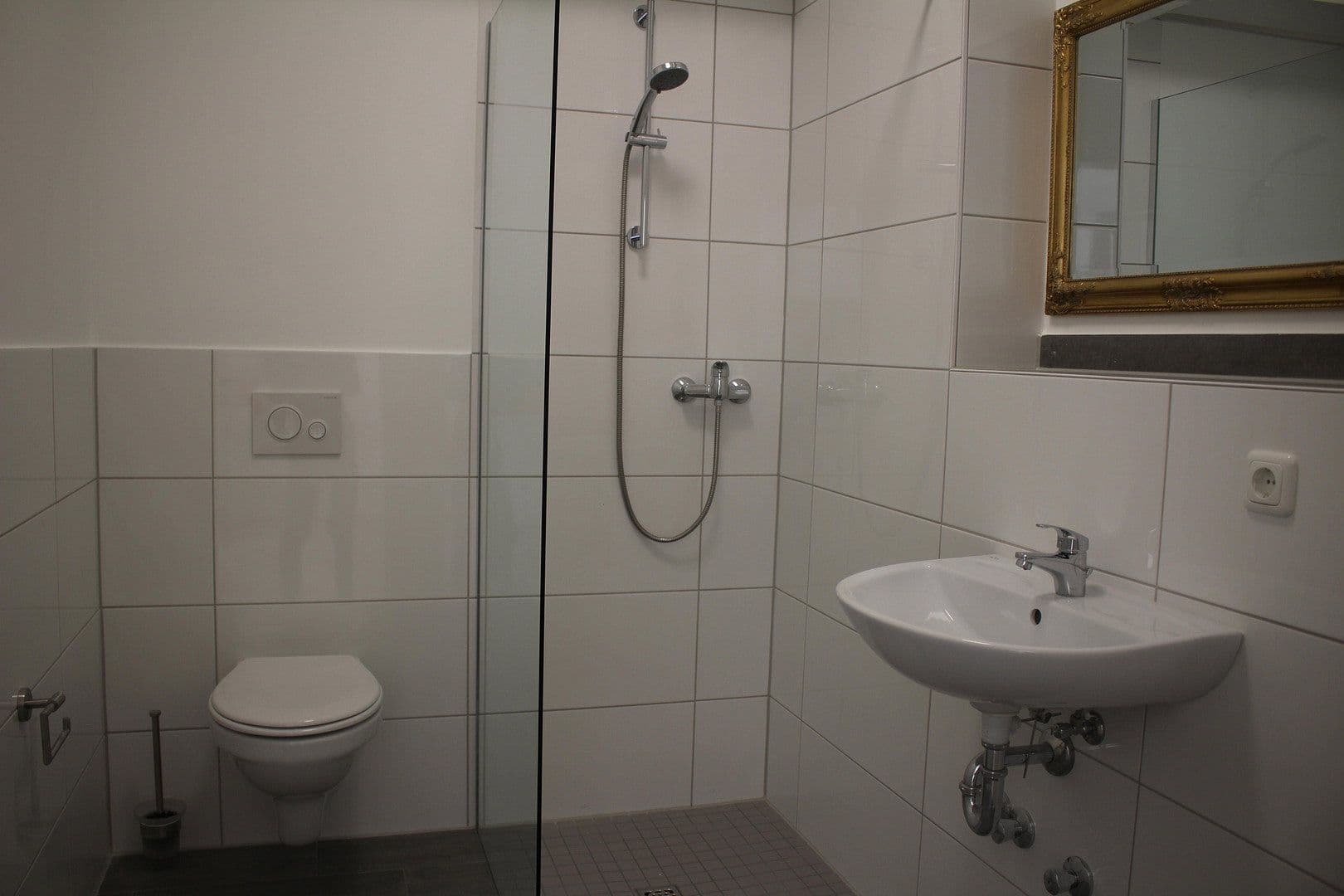 Pronájem bytu 2+1 45 m², Rodheimer Str. 65, Gießen, Hessen Pronájem bytu 2+1 45 m², Rodheimer Str. 65, Gießen, Hessen