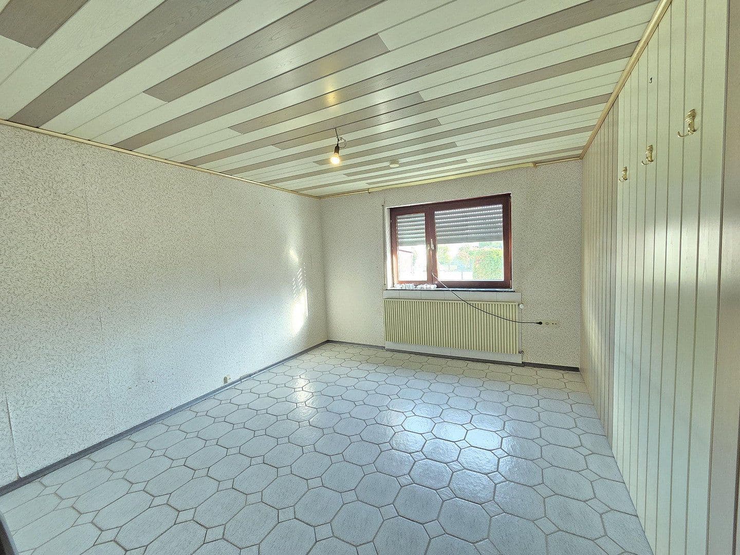 Prodej domu 190 m², pozemek 1.101 m², Abensberg, Bavorsko Prodej domu 190 m², pozemek 1.101 m², Abensberg, Bavorsko