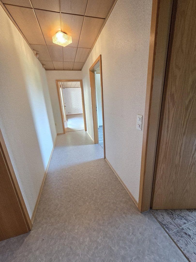 Prodej domu 190 m², pozemek 1.101 m², Abensberg, Bavorsko Prodej domu 190 m², pozemek 1.101 m², Abensberg, Bavorsko
