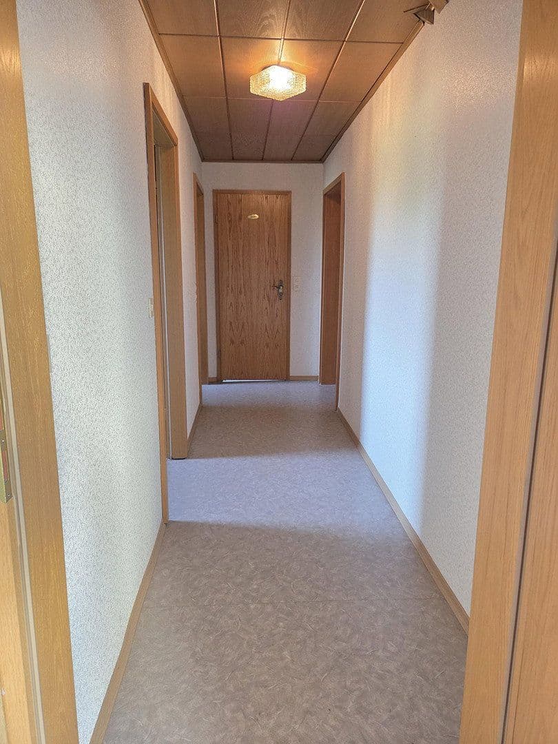 Prodej domu 190 m², pozemek 1.101 m², Abensberg, Bavorsko Prodej domu 190 m², pozemek 1.101 m², Abensberg, Bavorsko