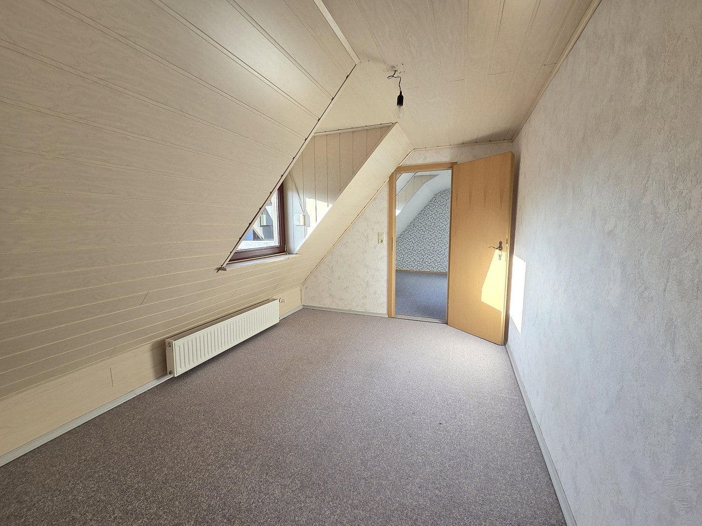 Prodej domu 190 m², pozemek 1.101 m², Abensberg, Bavorsko Prodej domu 190 m², pozemek 1.101 m², Abensberg, Bavorsko
