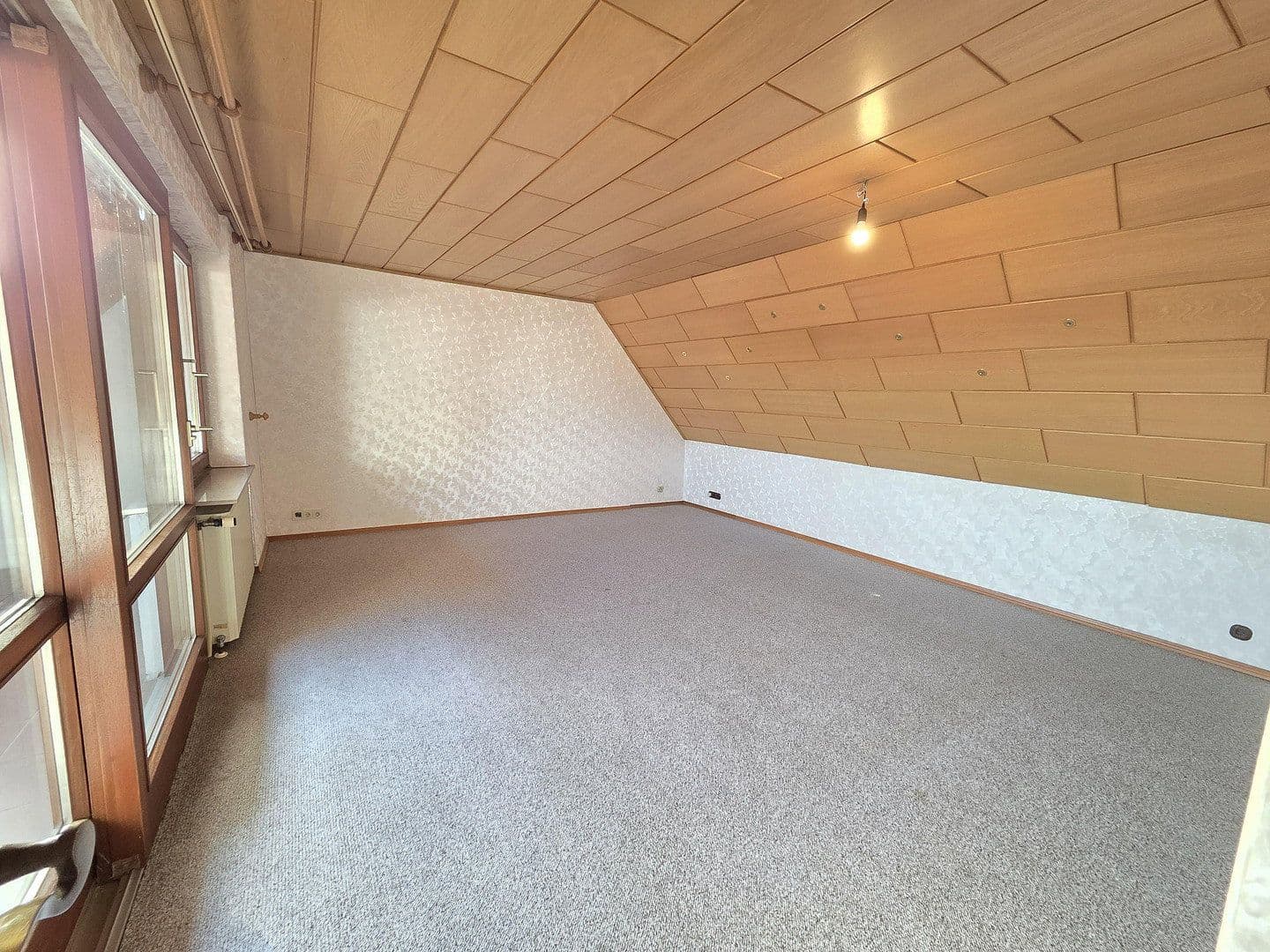 Prodej domu 190 m², pozemek 1.101 m², Abensberg, Bavorsko Prodej domu 190 m², pozemek 1.101 m², Abensberg, Bavorsko