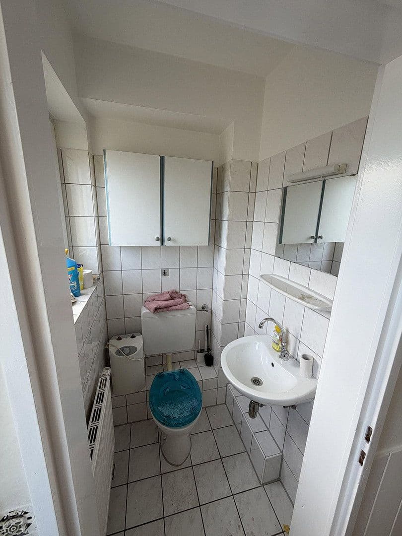 Pronájem domu 97 m², pozemek 150 m², Lützowstr. 139, Solingen, Severní Porýní-Vestfálsko Pronájem domu 97 m², pozemek 150 m², Lützowstr. 139, Solingen, Severní Porýní-Vestfálsko