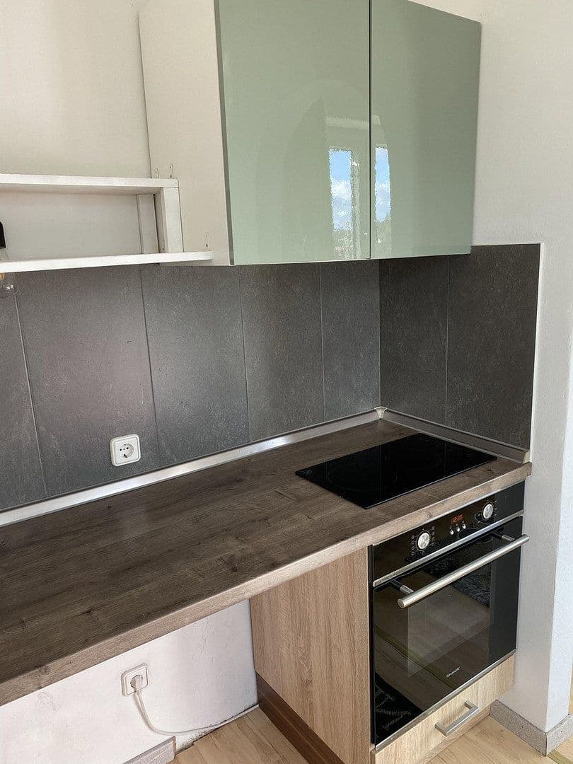 Pronájem bytu 1+1 35 m², Ostendstraße 206, Nürnberg-Mögeldorf, Bavorsko Pronájem bytu 1+1 35 m², Ostendstraße 206, Nürnberg-Mögeldorf, Bavorsko
