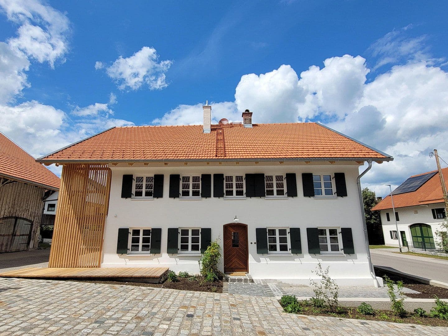 Pronájem bytu 1+1 40 m², Hauptstr. 20, Fuchstal, Bavorsko Pronájem bytu 1+1 40 m², Hauptstr. 20, Fuchstal, Bavorsko