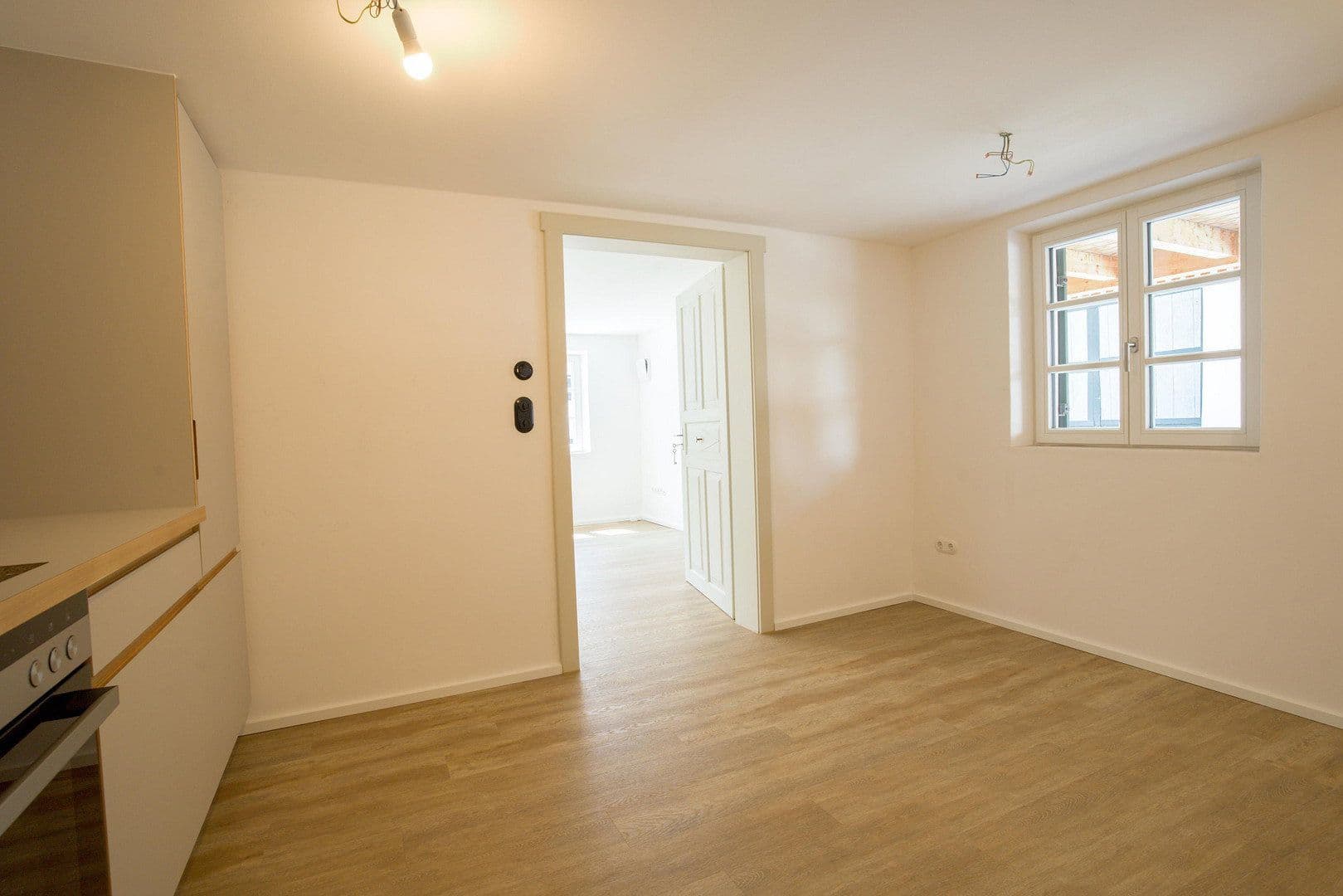 Pronájem bytu 1+1 40 m², Hauptstr. 20, Fuchstal, Bavorsko Pronájem bytu 1+1 40 m², Hauptstr. 20, Fuchstal, Bavorsko