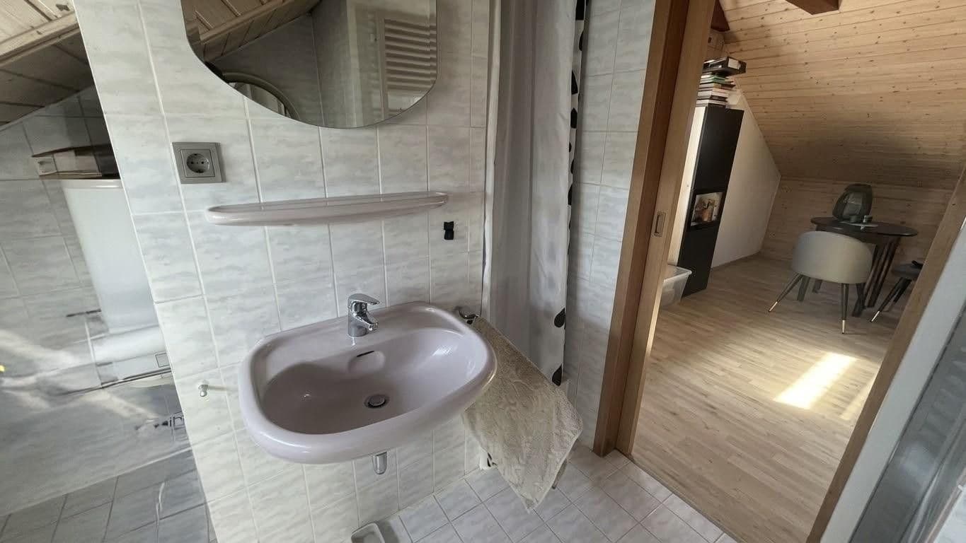 Prodej domu 135 m², pozemek 163 m², Wernau (Neckar), Bádensko-Württembersko Prodej domu 135 m², pozemek 163 m², Wernau (Neckar), Bádensko-Württembersko