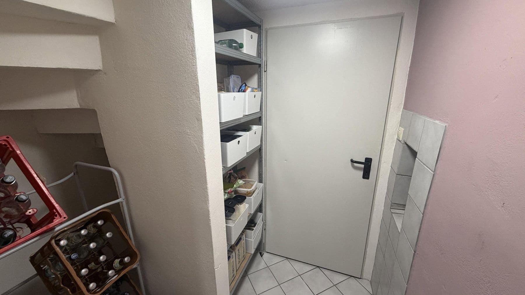 Prodej domu 135 m², pozemek 163 m², Wernau (Neckar), Bádensko-Württembersko Prodej domu 135 m², pozemek 163 m², Wernau (Neckar), Bádensko-Württembersko