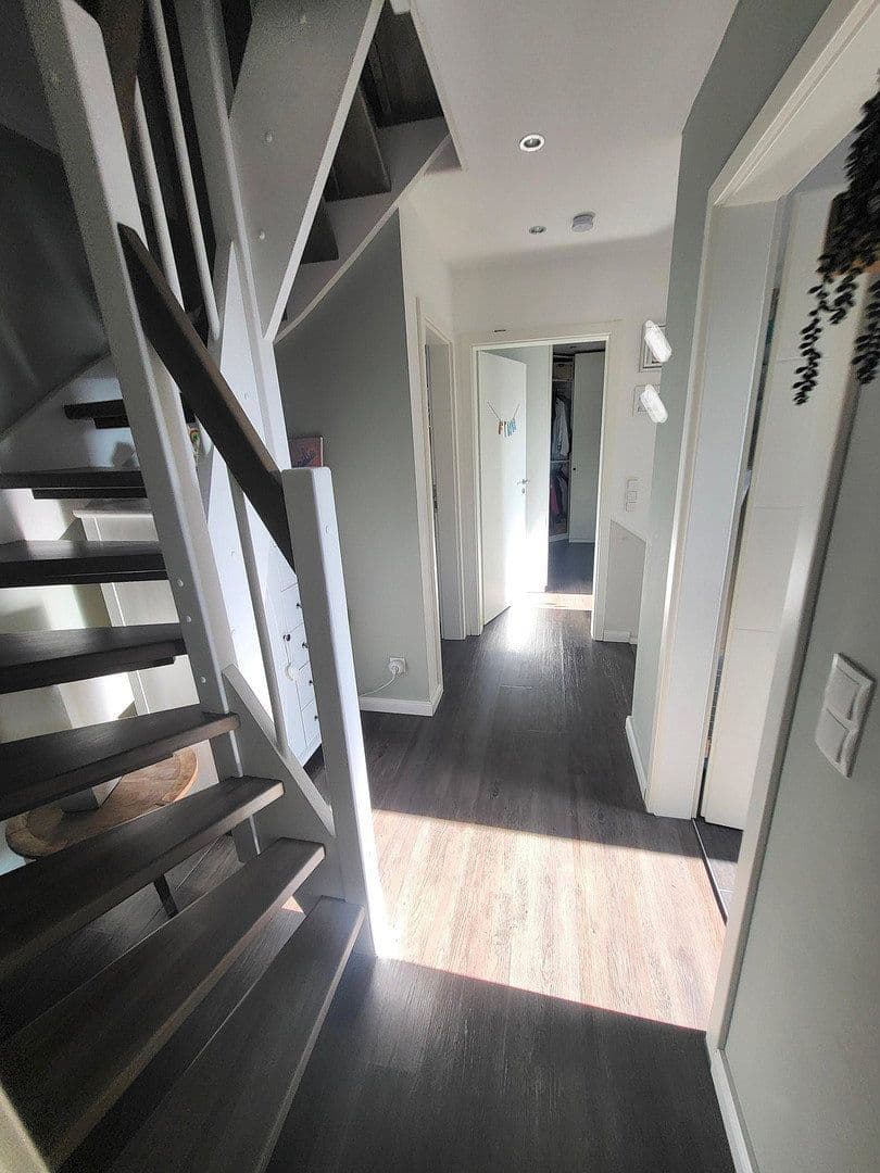 Prodej domu 122 m², pozemek 508 m², Neu Wulmstorf, Dolní Sasko Prodej domu 122 m², pozemek 508 m², Neu Wulmstorf, Dolní Sasko