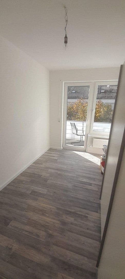 Prodej domu 133 m², pozemek 149 m², Westerfelder Ring 13, Wörth, Bavorsko Prodej domu 133 m², pozemek 149 m², Westerfelder Ring 13, Wörth, Bavorsko
