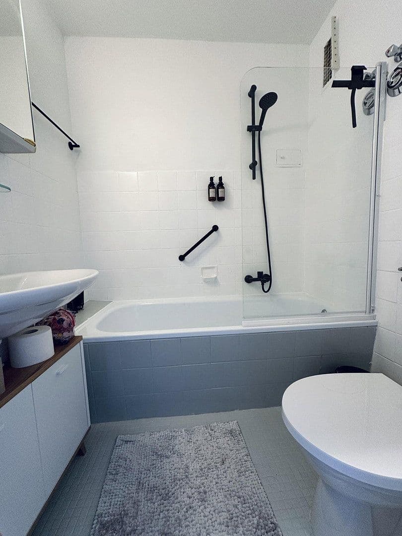 Pronájem bytu 1+1 25 m², Graupnerweg 42, Darmstadt, Hessen Pronájem bytu 1+1 25 m², Graupnerweg 42, Darmstadt, Hessen