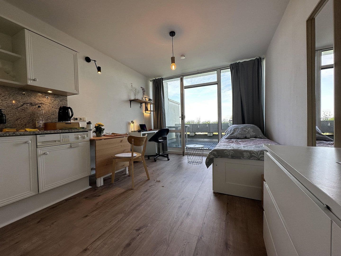 Pronájem bytu 1+1 25 m², Graupnerweg 42, Darmstadt, Hessen Pronájem bytu 1+1 25 m², Graupnerweg 42, Darmstadt, Hessen