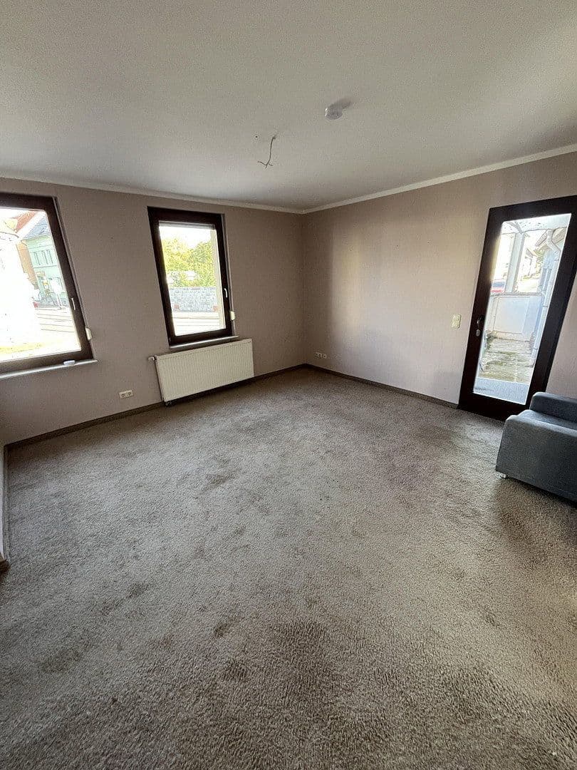 Pronájem bytu 2+1 81 m², Pechauer Straße 1, Magdeburg, Sasko-Anhaltsko Pronájem bytu 2+1 81 m², Pechauer Straße 1, Magdeburg, Sasko-Anhaltsko