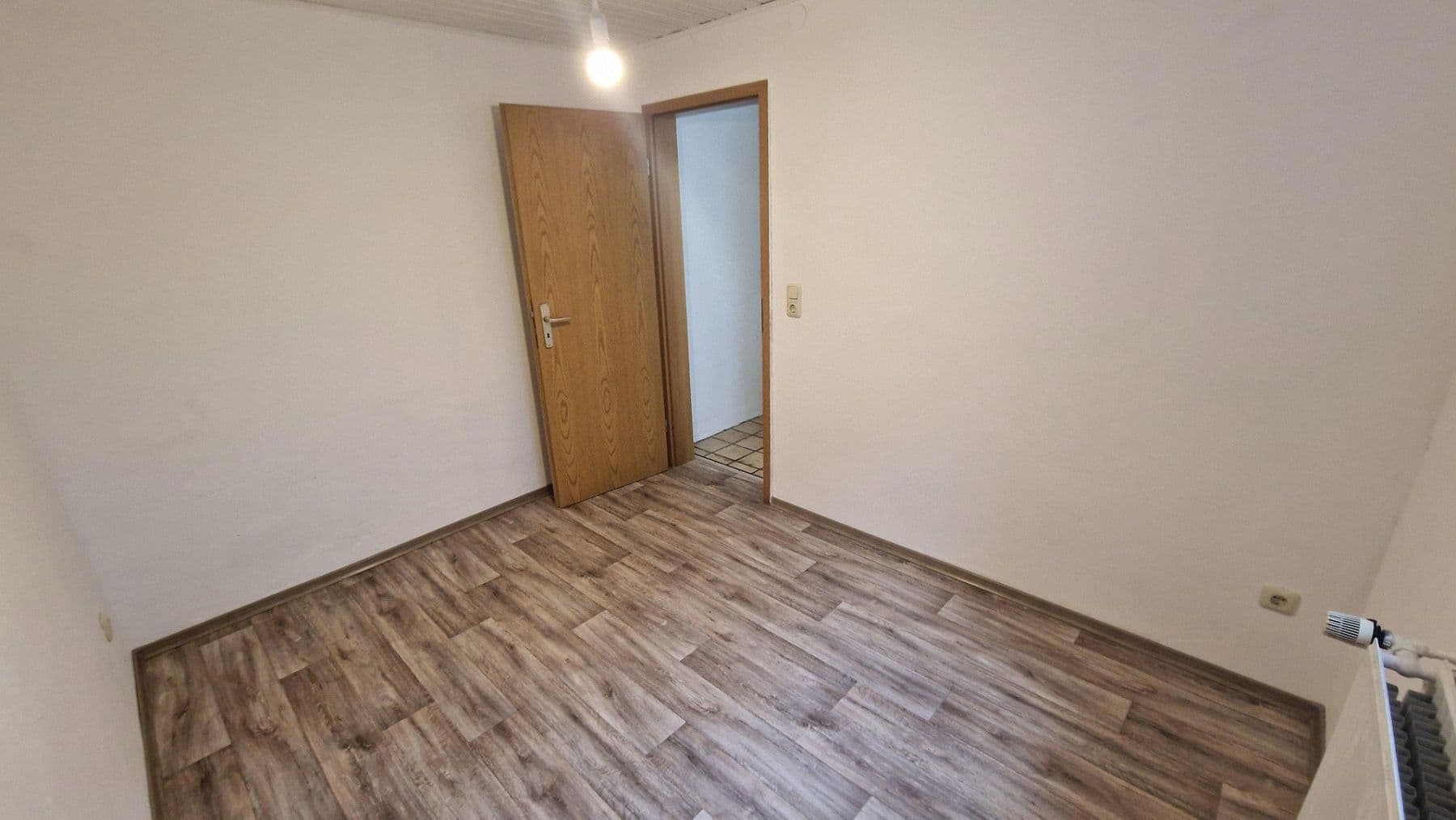 Pronájem domu 60 m², pozemek 1 m², Betzdorf, Porýní-Falc Pronájem domu 60 m², pozemek 1 m², Betzdorf, Porýní-Falc