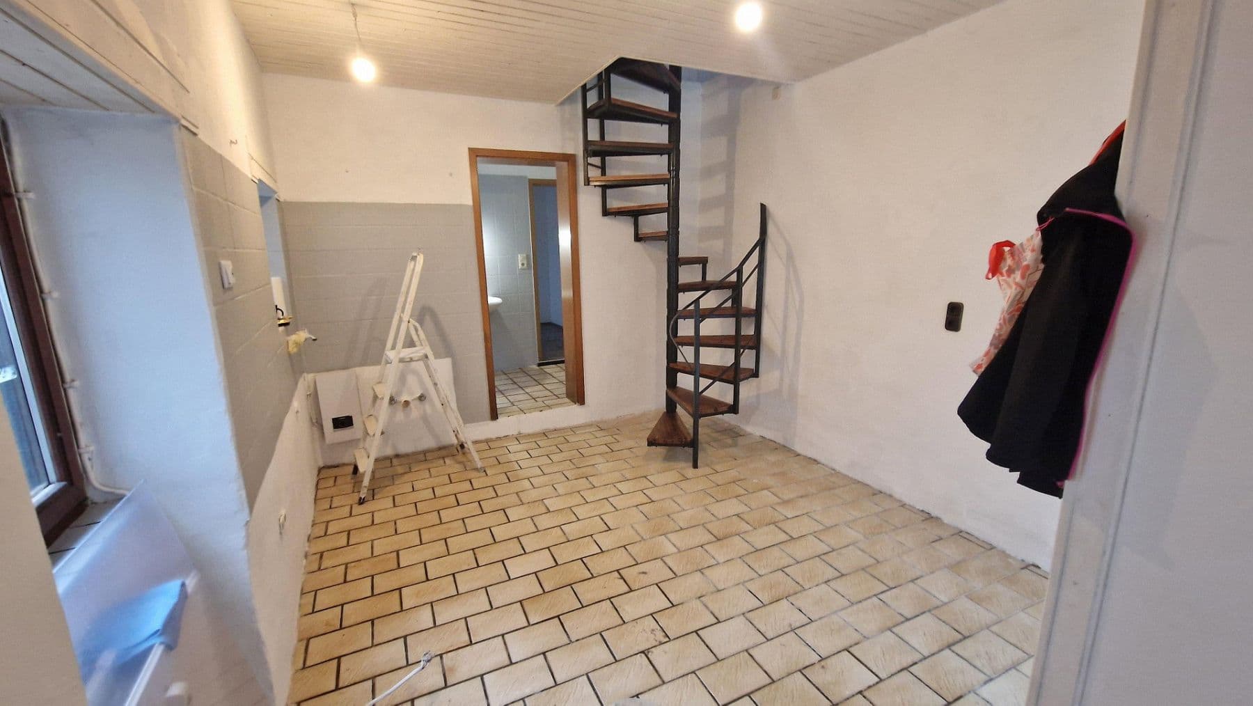 Pronájem domu 60 m², pozemek 1 m², Betzdorf, Porýní-Falc Pronájem domu 60 m², pozemek 1 m², Betzdorf, Porýní-Falc